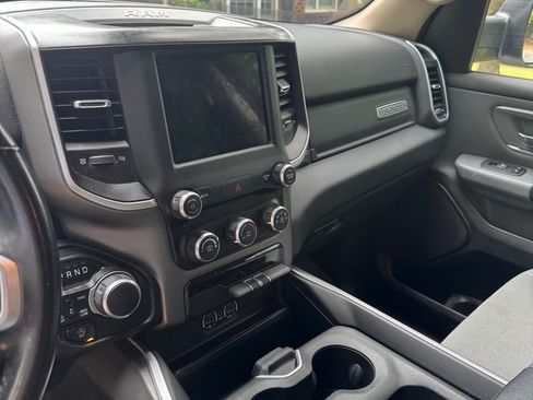 Used 2020 RAM 1500 Big Horn AWD/4WD image 5