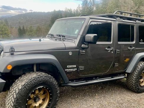 Used 2016 Jeep Wrangler Unlimited Sport w/ Quick Order Package 24S image 1