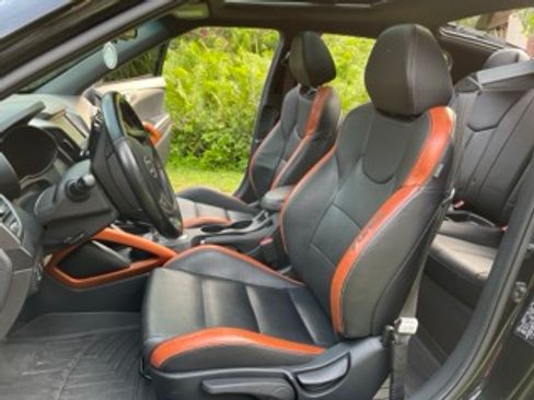 Used 2017 Hyundai Veloster Turbo w/ Tech Package 02 image 12