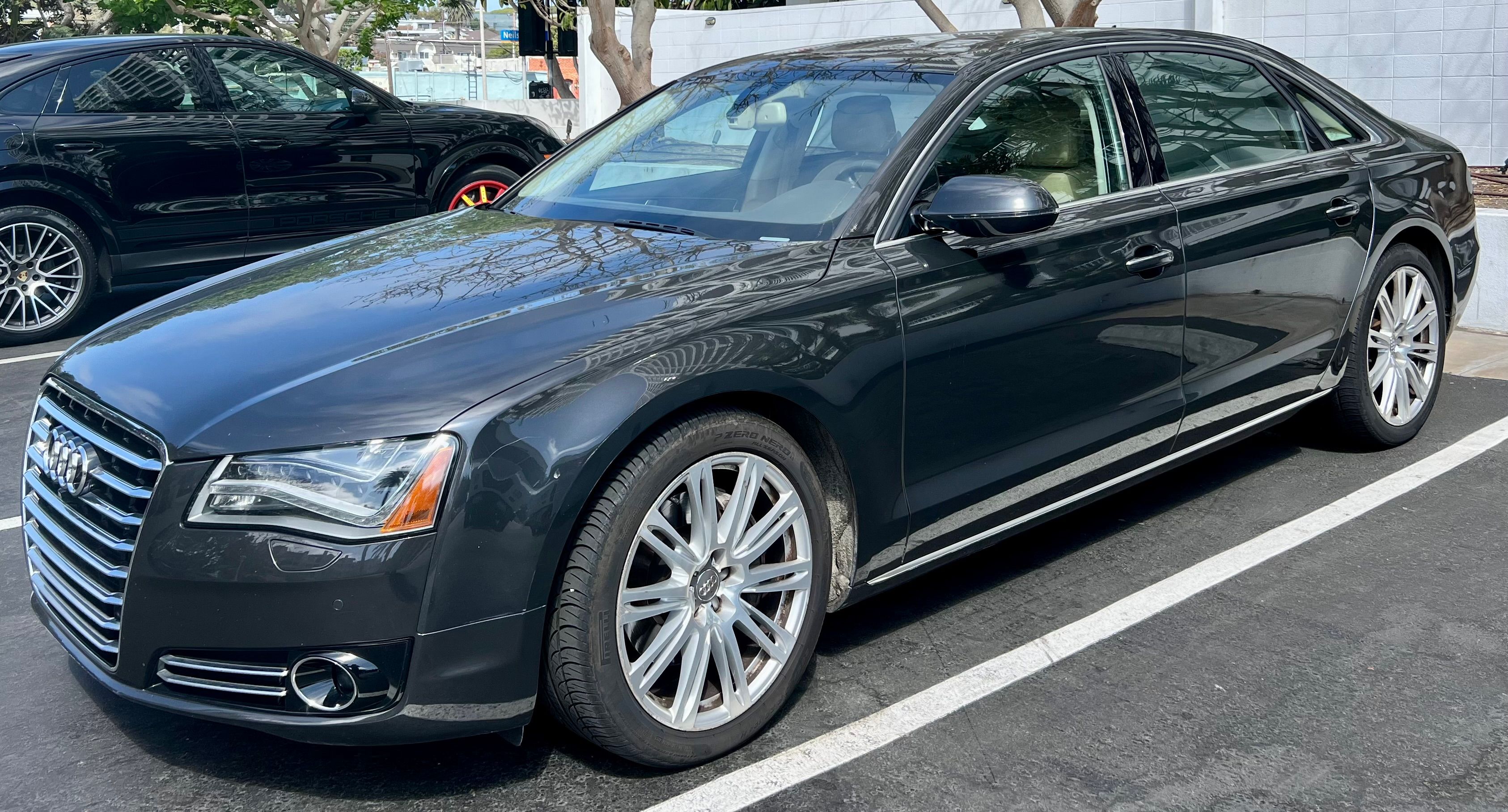 Used 2014 Audi A8 L TDI AWD/4WD image 2