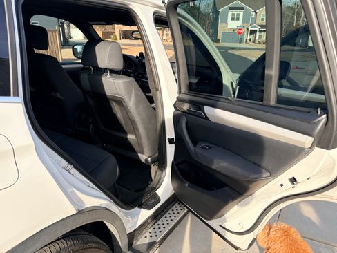 Used 2012 BMW X3 xDrive28i image 13