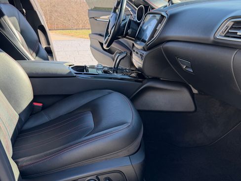 Used 2019 Maserati Ghibli S Q4 image 13