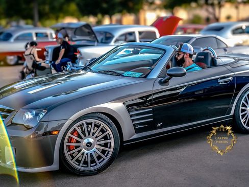 Used 2005 Chrysler Crossfire SRT-6 image 1