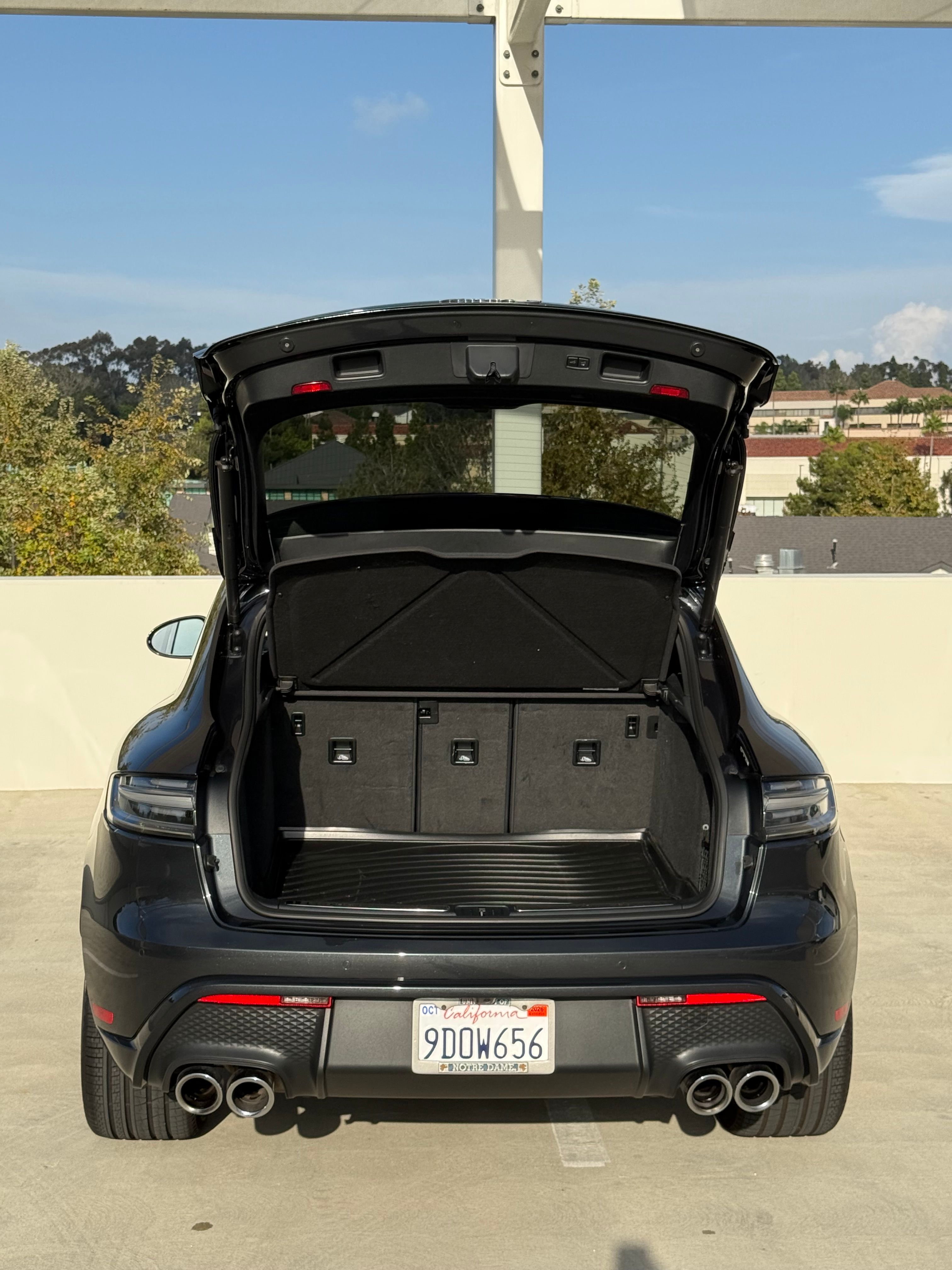 Used 2022 Porsche Macan S AWD/4WD image 12