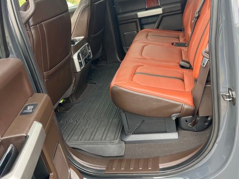 Used 2021 Ford F250 King Ranch w/ King Ranch Ultimate Package image 8