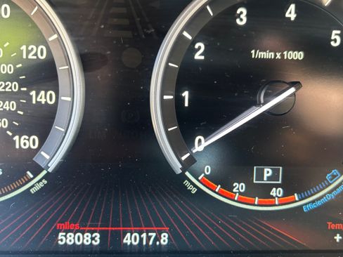 Used 2012 BMW 650i Convertible RWD image 9