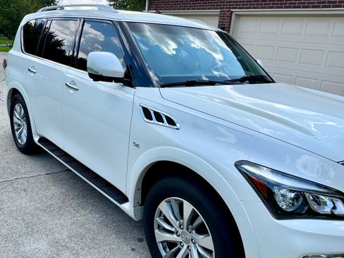Used 2016 INFINITI QX80 4WD image 2