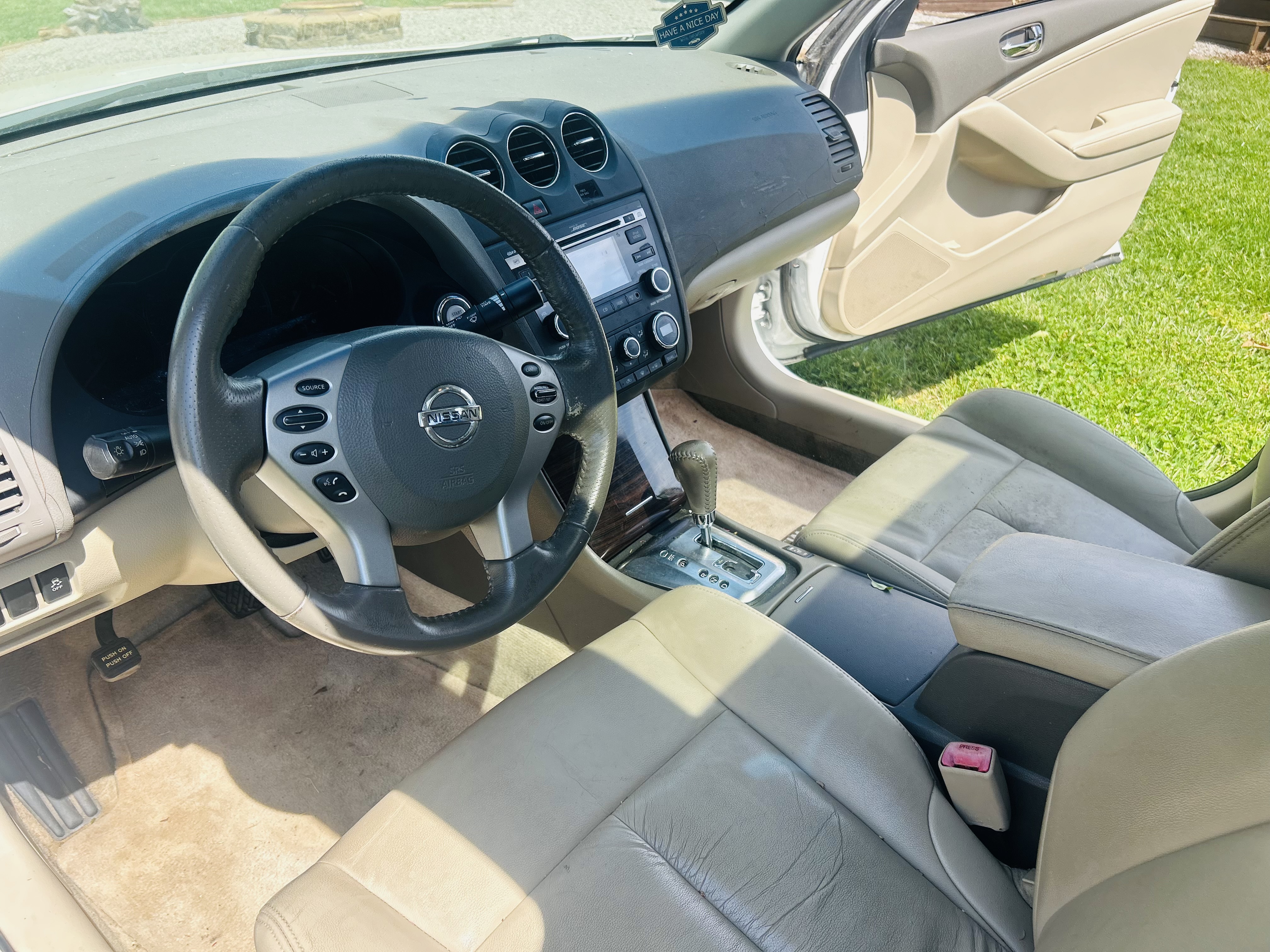 Used 2011 Nissan Altima 2.5 SL w/ 2.5SL Pkg FWD image 8