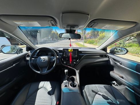 Used 2022 Toyota Camry SE FWD image 16