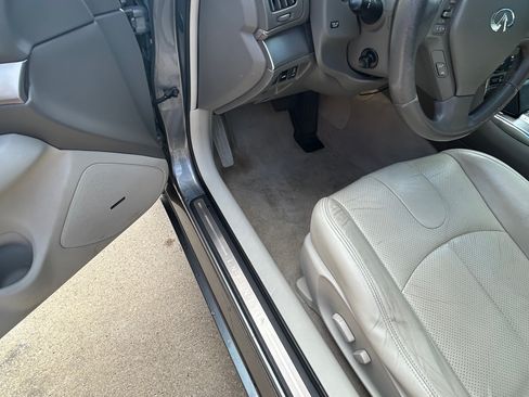 Used 2011 INFINITI G37 x Sedan w/ Premium Pkg AWD/4WD image 20