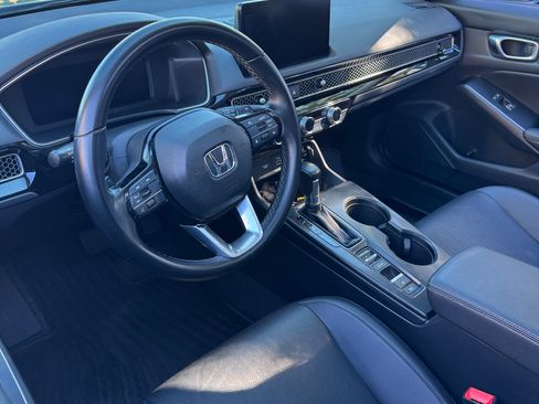Used 2024 Honda Civic Touring image 11