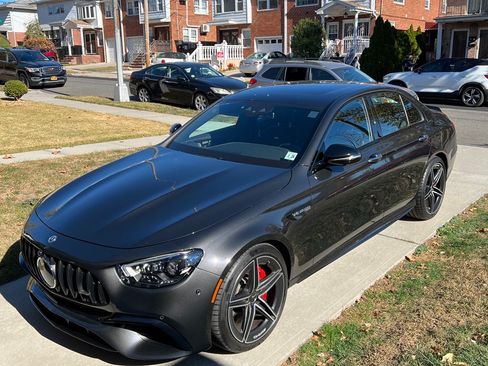 Used 2021 Mercedes-Benz E 63 AMG S image 4