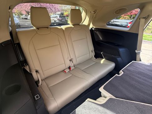 Used 2016 Acura MDX SH-AWD image 19