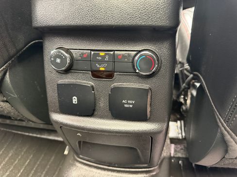 Used 2019 Ford Explorer Sport w/ Equipment Group 401A AWD/4WD image 15