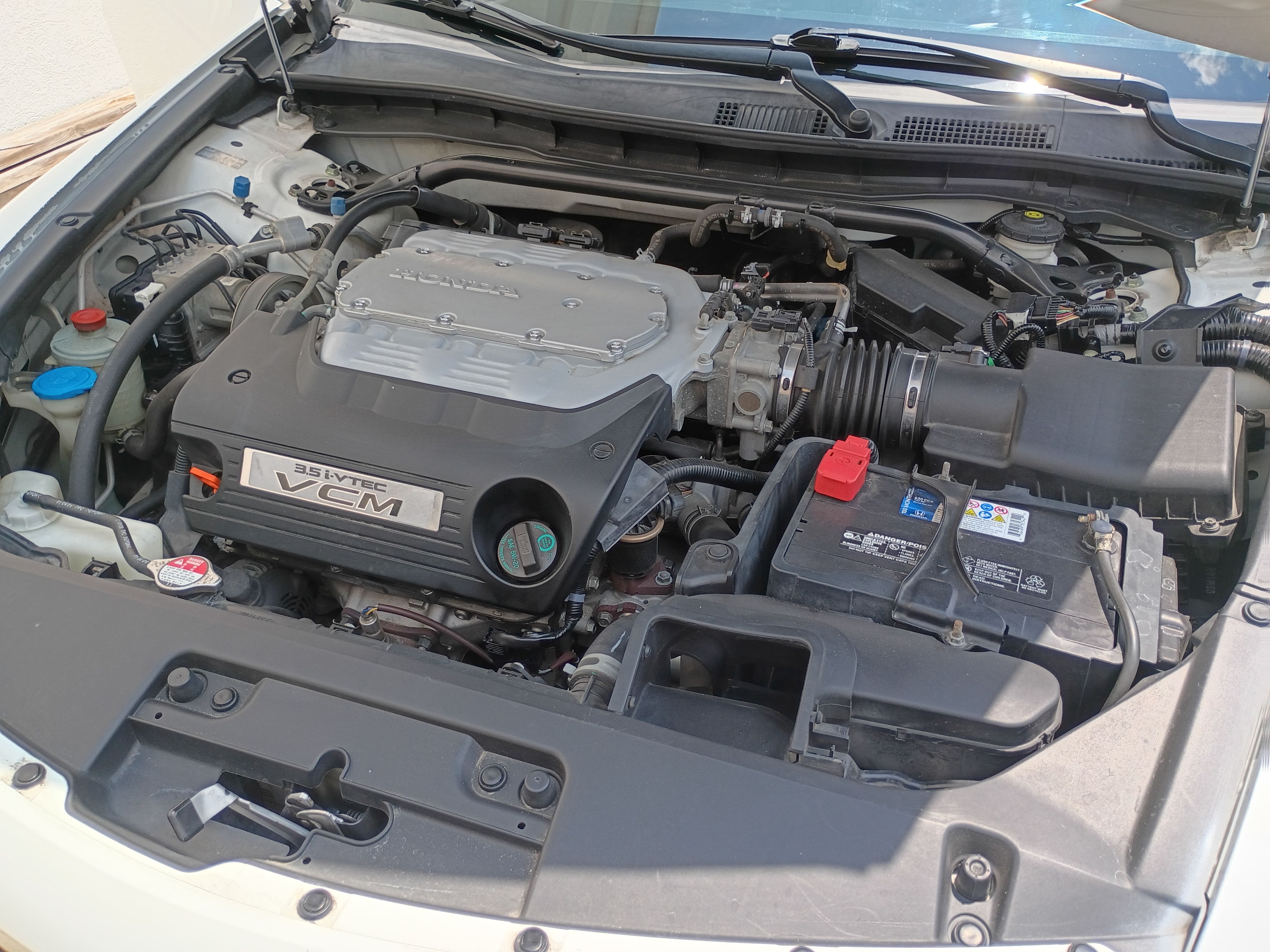 Used 2010 Honda Accord EX-L image 17