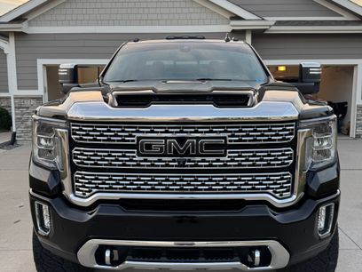 Used 2022 GMC Sierra 2500 Denali w/ Denali Ultimate Package