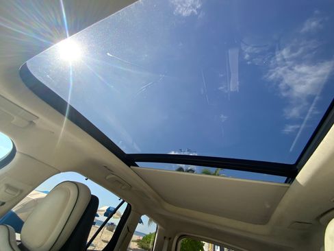 Used 2020 Lincoln Aviator Black Label w/ Class IV Trailer Tow Package AWD/4WD image 32