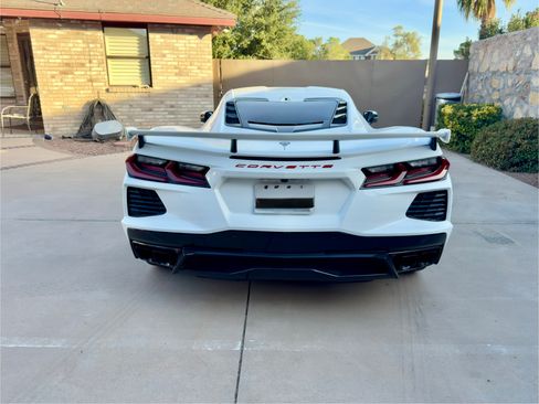 Used 2025 Chevrolet Corvette Stingray Preferred Cpe w/ Z51 Performance Package RWD image 5