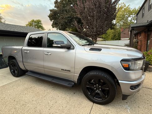 Used 2021 RAM 1500 Big Horn image 9