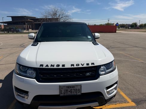 Used 2014 Land Rover Range Rover Sport HSE image 2