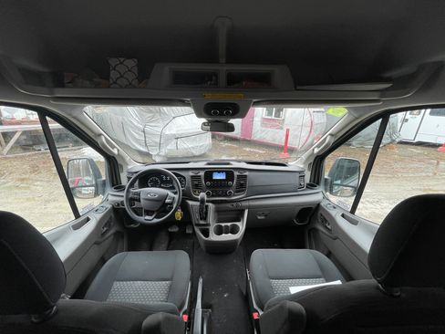 Used 2020 Ford Transit 350 XLT RWD image 15
