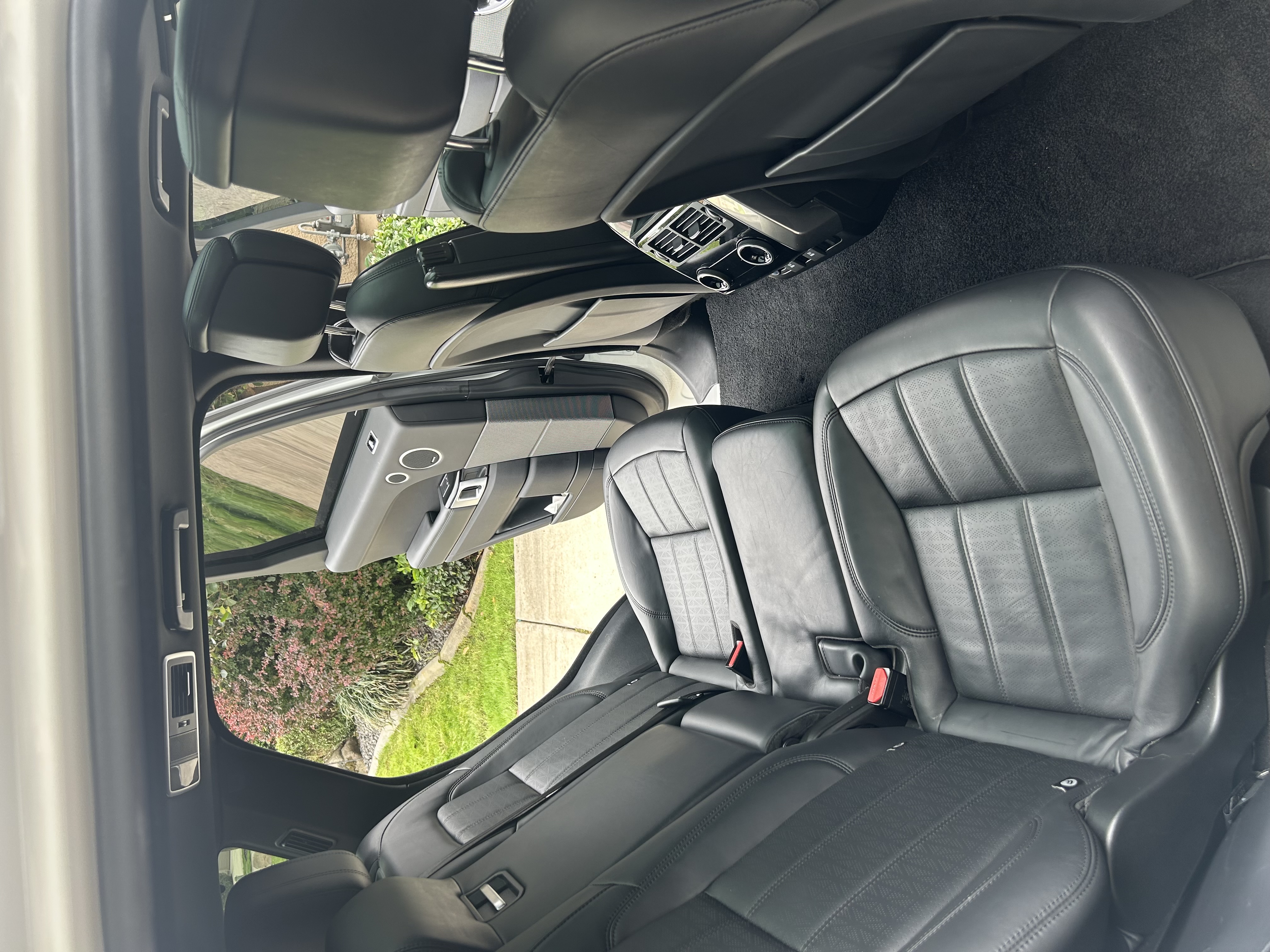 Used 2018 Land Rover Range Rover Sport HSE Dynamic AWD/4WD image 9