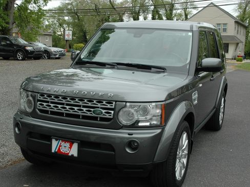 Used 2013 Land Rover LR4 HSE AWD/4WD image 2