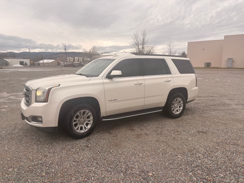 Used 2015 GMC Yukon SLT w/ Open Road Package AWD/4WD image 1