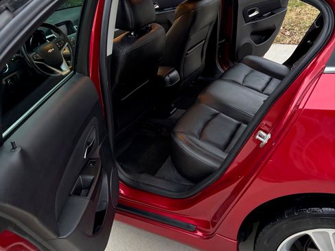 Used 2013 Chevrolet Cruze LT w/ RS Package image 19