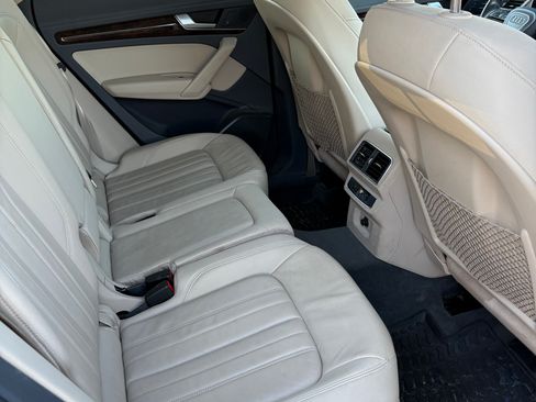 Used 2018 Audi Q5 2.0T Premium w/ Convenience Package AWD/4WD image 5