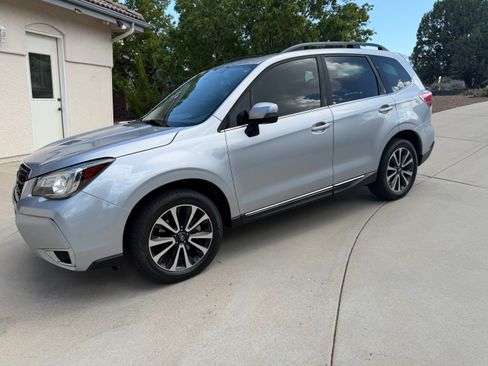 Used 2018 Subaru Forester 2.0XT Touring AWD/4WD image 5