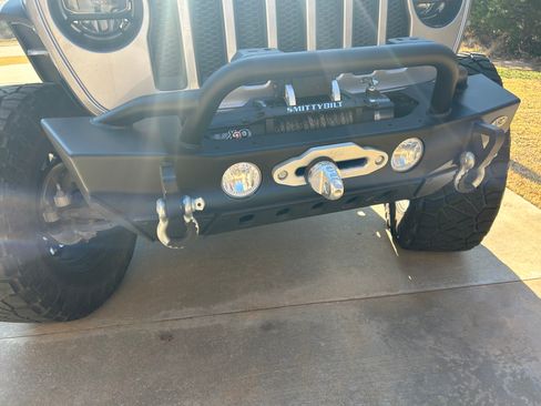 Used 2020 Jeep Wrangler Unlimited Sport image 9