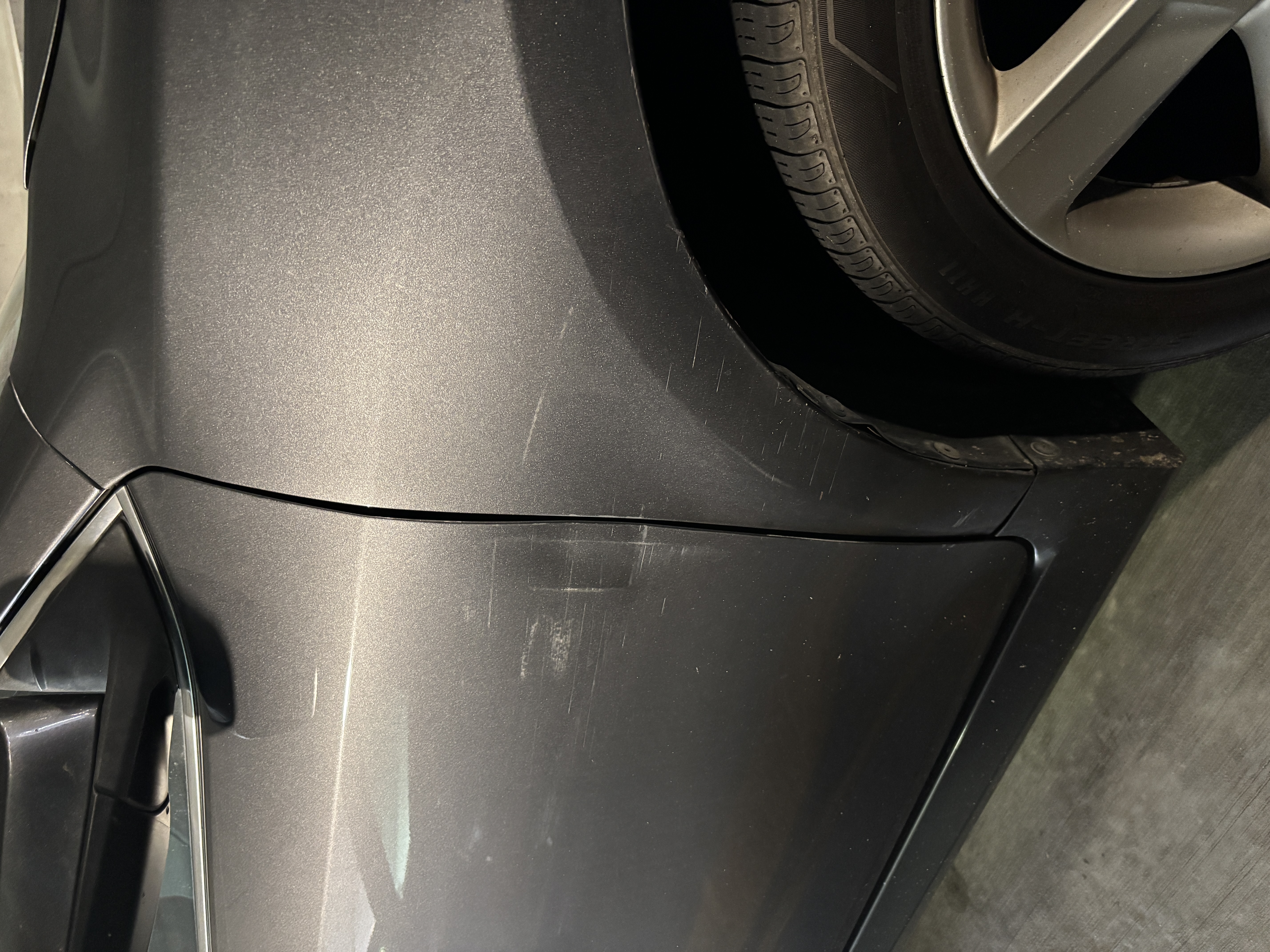 Used 2013 Toyota Camry SE FWD image 15