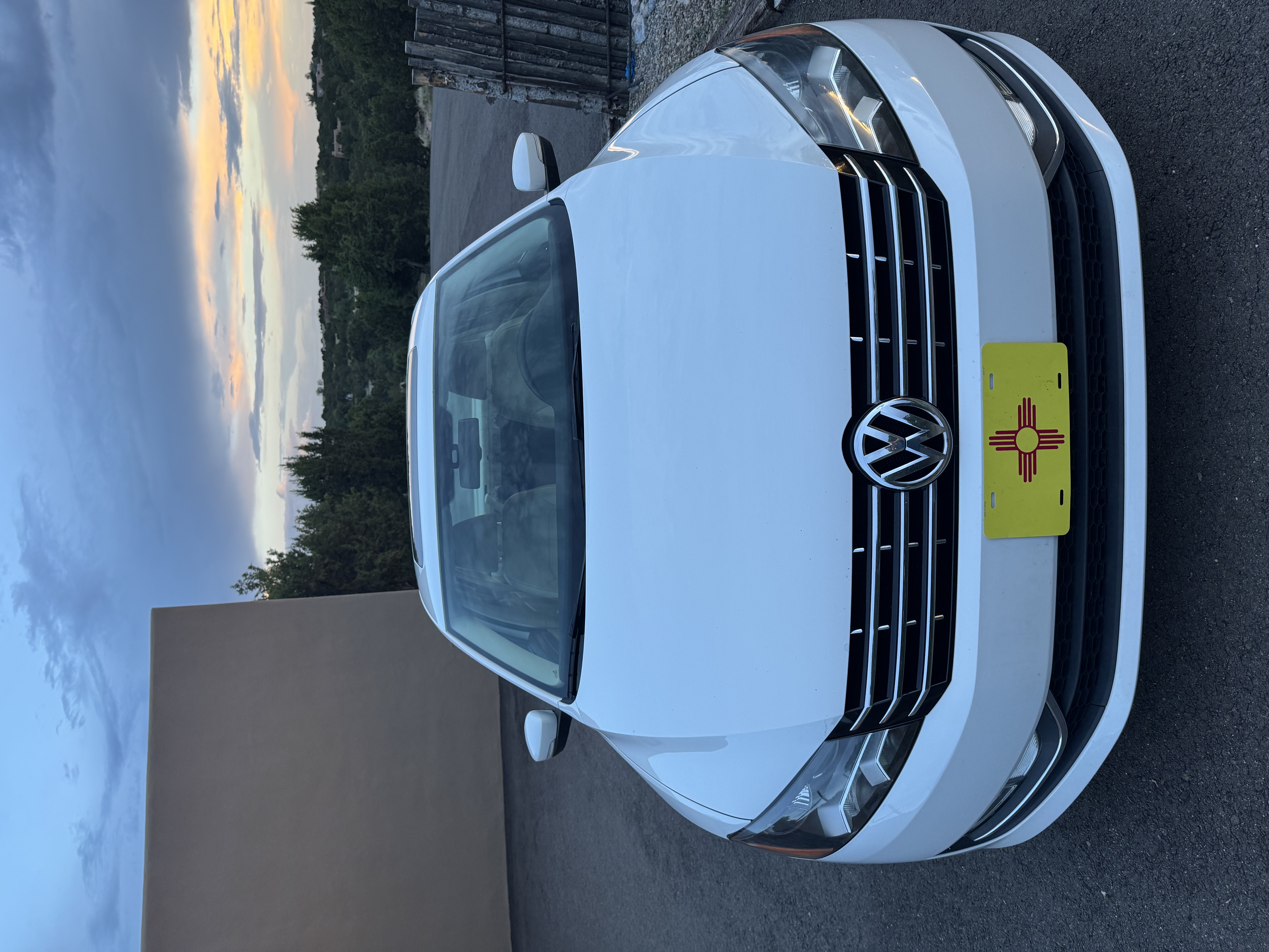 Used 2014 Volkswagen Passat TDI SE FWD image 4