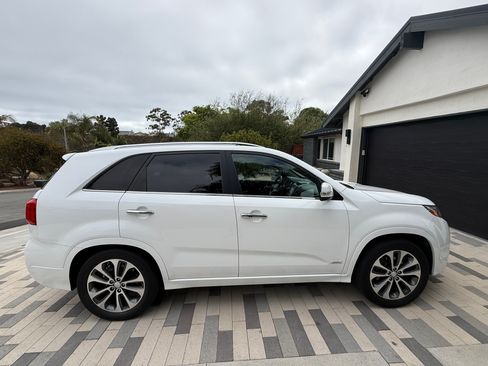 Used 2014 Kia Sorento SX w/ 3rd Row Package AWD/4WD image 14