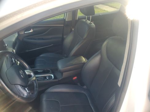 Used 2019 Hyundai Santa Fe AWD image 15