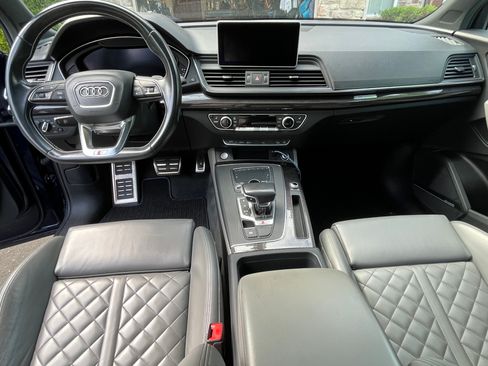 Used 2019 Audi SQ5 Premium Plus w/ Premium Plus Package AWD/4WD image 8