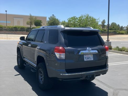 Used 2011 Toyota 4Runner SR5 RWD image 22