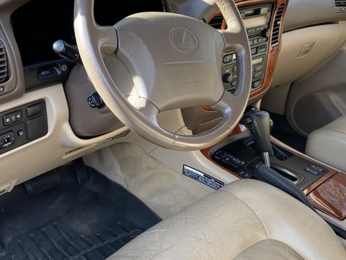 Used 1999 Lexus LX 470 4WD image 5