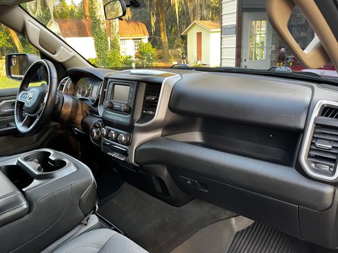 Used 2020 RAM 1500 Big Horn image 13