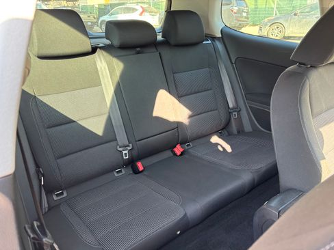 Used 2013 Volkswagen Golf 2-Door FWD image 14
