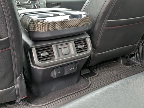 Used 2024 Ford F150 Lariat w/ Equipment Group 502A High image 21