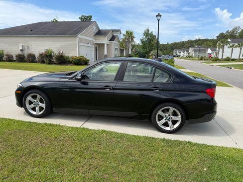 Used 2015 BMW 328i xDrive Sedan AWD/4WD image 2