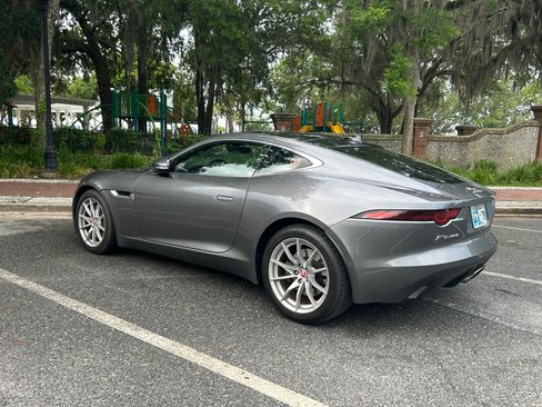 Used 2018 Jaguar F-TYPE Coupe image 14