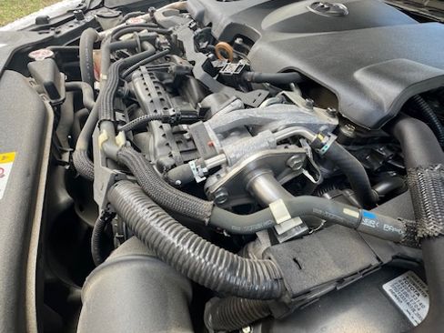 Used 2019 Toyota Camry LE image 15