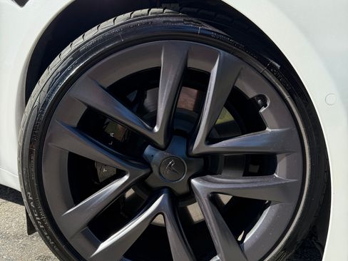 Used 2021 Tesla Model S Long Range image 5