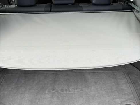 Used 2013 Toyota Prius Five image 13