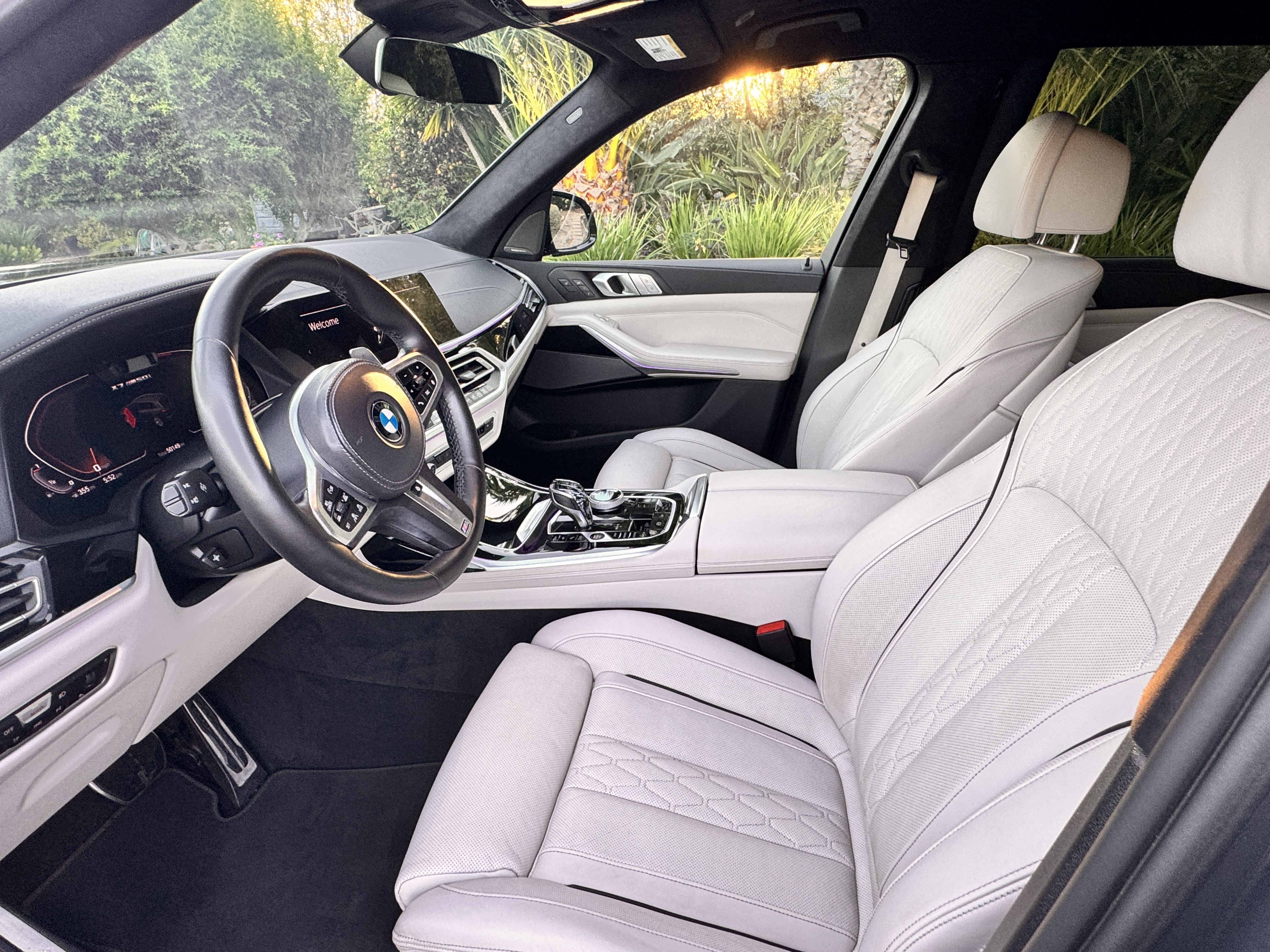 Used 2022 BMW X7 M50i AWD/4WD image 5