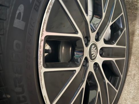 Used 2020 Porsche Taycan AWD/4WD image 15