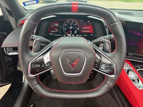 Used 2025 Chevrolet Corvette Stingray Preferred Conv w/ Z51 Performance Package RWD image 6